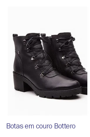 Botas em couro Bottero
