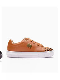 Tenis