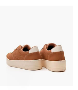 Tenis