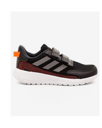 Tenis