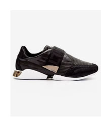 Tenis
